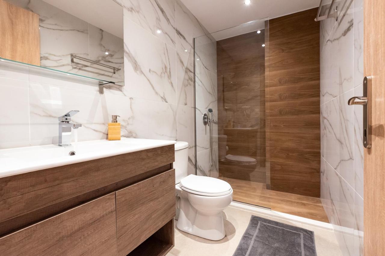 Mini Suites Near Athen'S Airport Free Shuttle From And To Athen'S Airport Spáta Exteriör bild